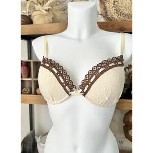 NWOT Intimissimi Size 38B Ivory Lace Brown Trim Bra
